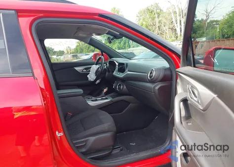 2020 Chevrolet Blazer Fwd 2Lt from USA, damaged, VIN 3GNKBCRS4LS723850